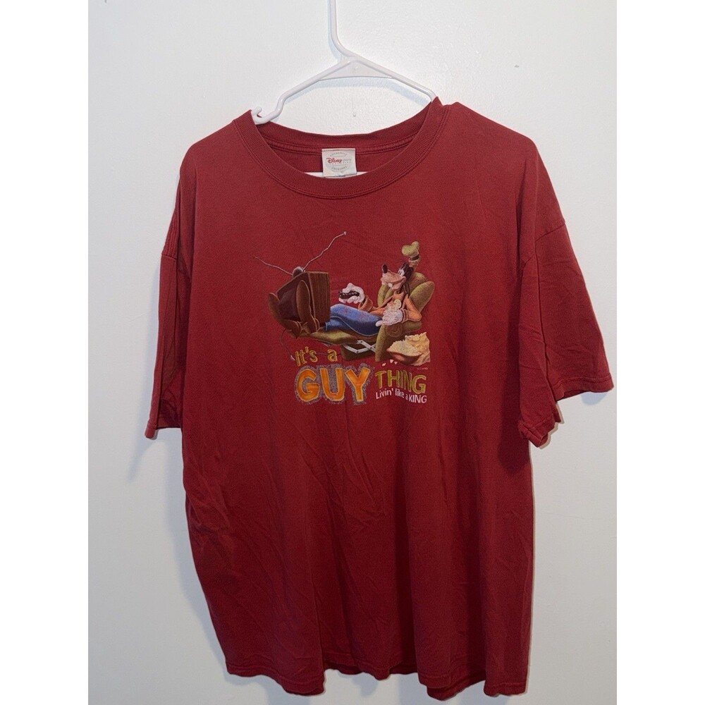 Disney Men's Red 2XL Goofy "It's a Guy Thing" Graphic Crew Neck Cotton Tee